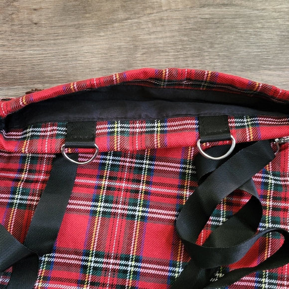 HELLO KITTY Plaid Drawstring Backpack NEW - Picture 6 of 8